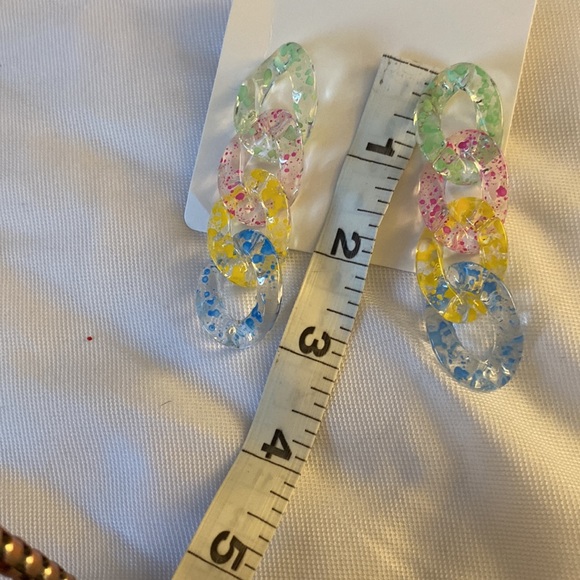 SALE! ⭐️ 2 for $20 Large acrylic graffiti dangle earrings! Chunky drop earrings! - Picture 4 of 6